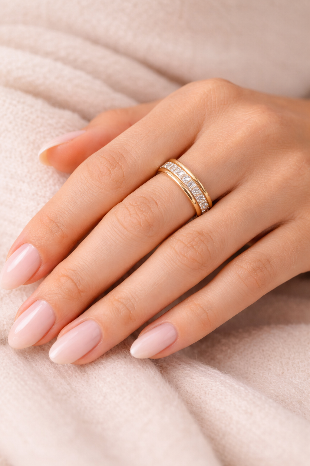 Auréline™ Calm Spinner Ring