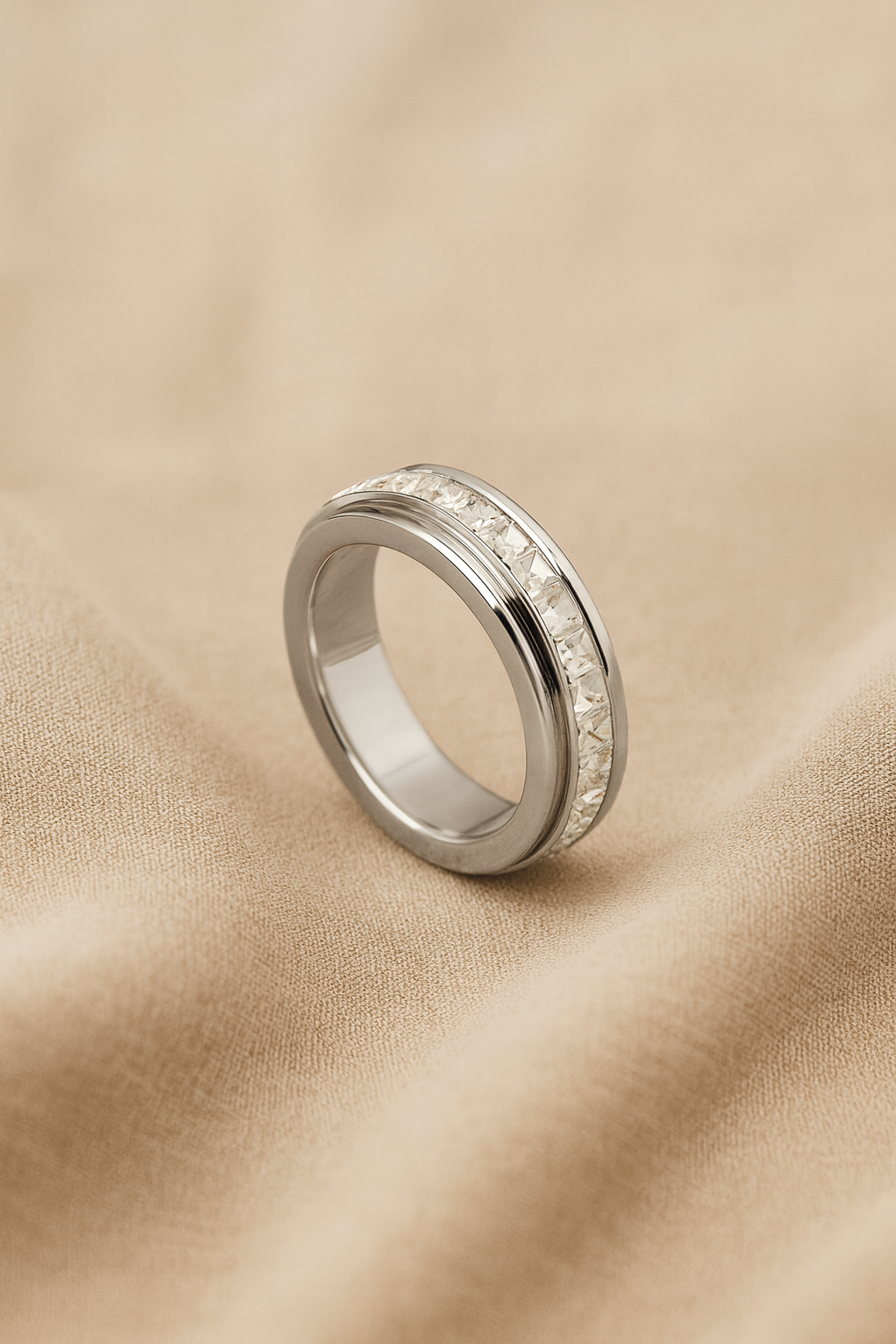 Auréline™ Calm Spinner Ring